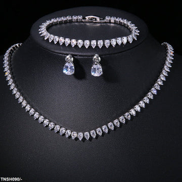 Pear Shape Necklace Set